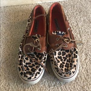 Animal print sperry